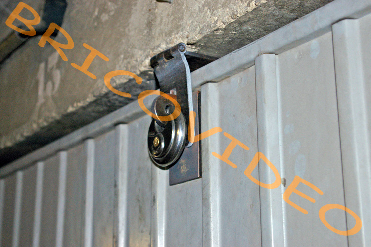 Question sécurité porte de garage basculante - Forum Sécurité Habitat -  Conseils des bricoleurs